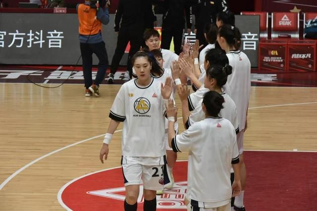 和大叔奔现后(1v1)