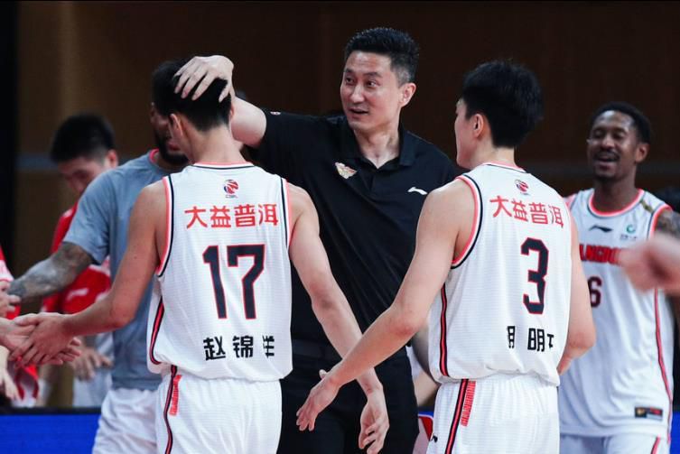 天海翼香汗女教师在线播放